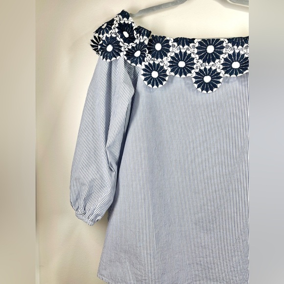 Ann Taylor LOFT Women’s Floral Seersucker Off the‎ Shoulder Blouse Size Medium - Picture 6 of 12